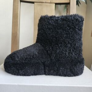Robert Clergerie Aidanf Faux Shearling Boots sz 5.5